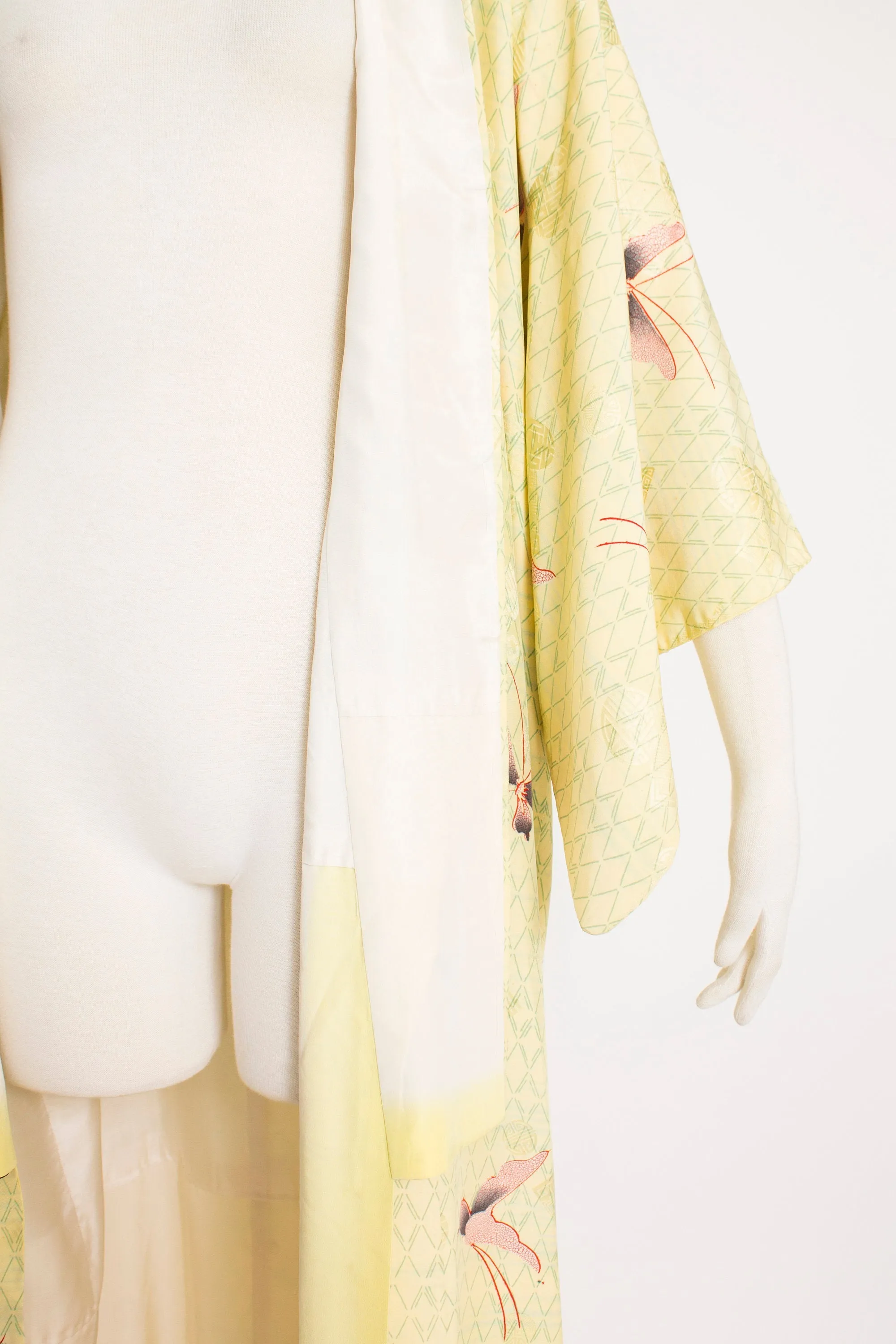 1950s Kimono Yellow Butterfly Printed Rayon Japanese Robe