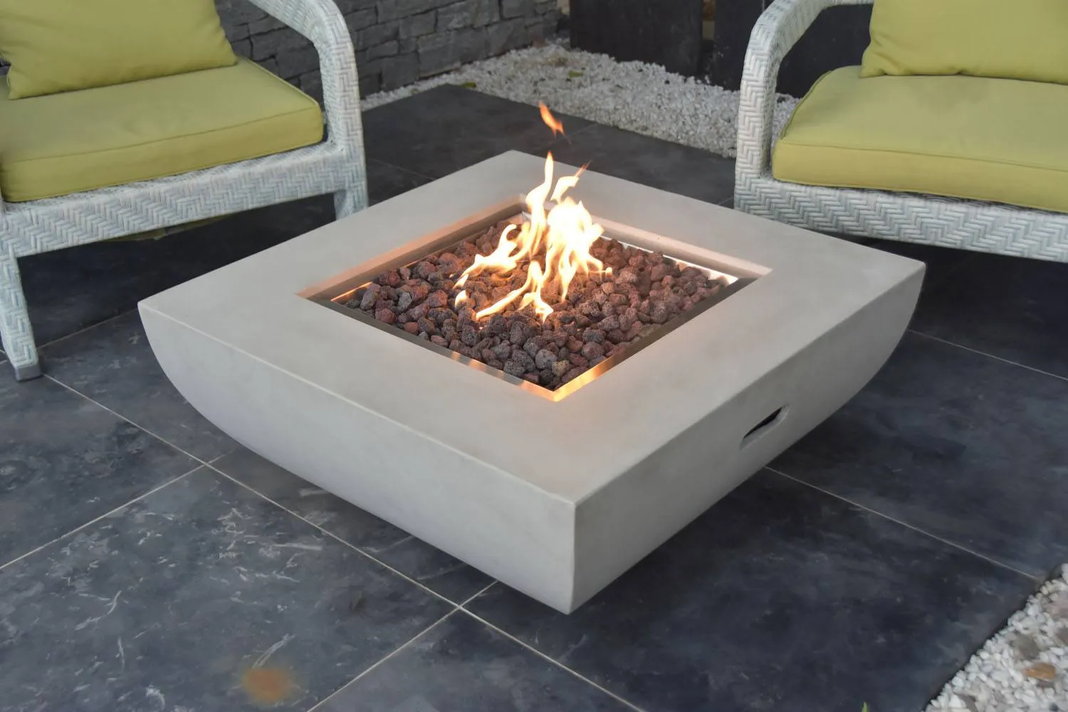 Agung Concrete Lava Stone Fire Table – Propane