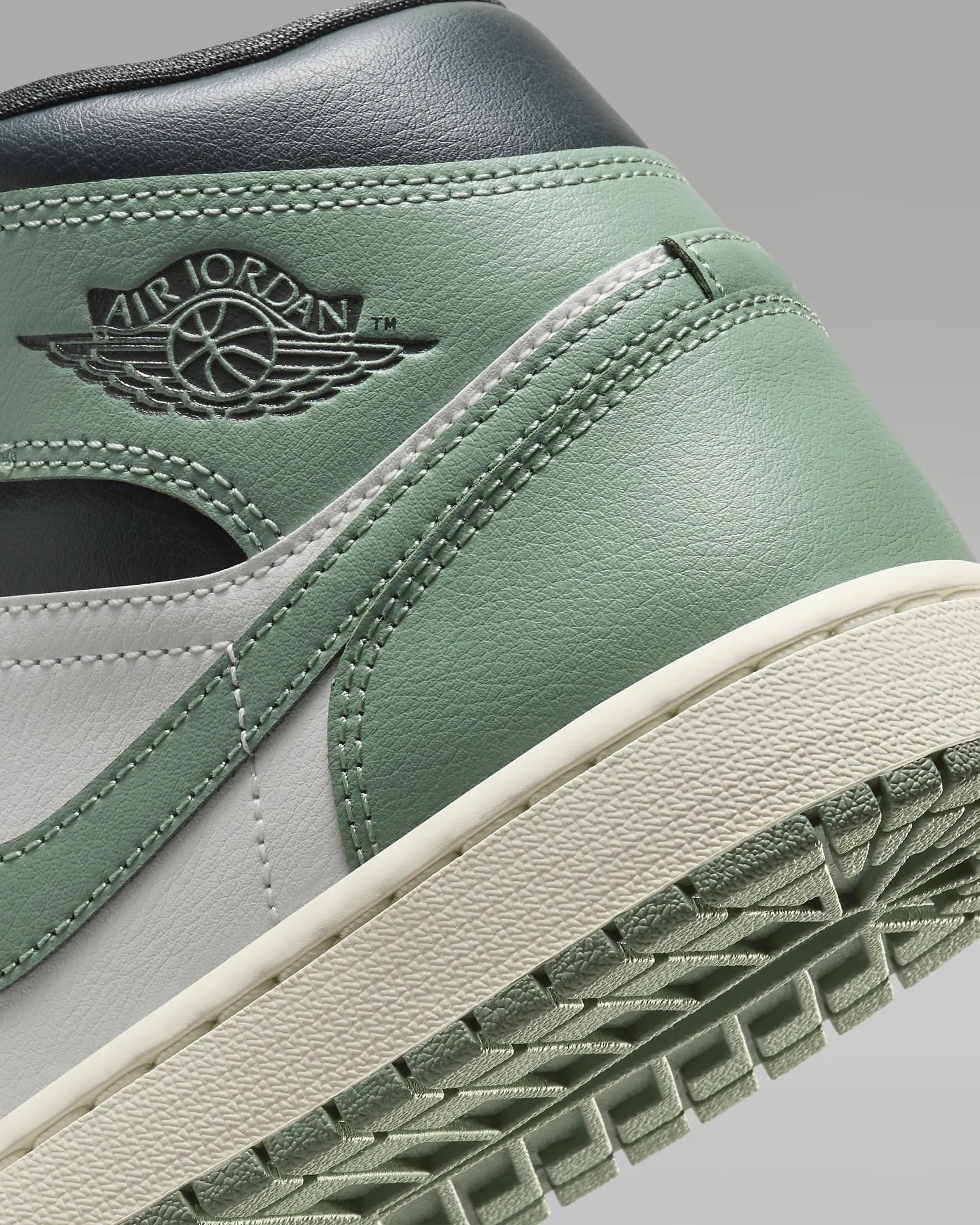 Air Jordan 1 Mid Lifestyle Shoes