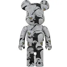 Bearbrick ~ Banksy Be@rbrick Flower Bomber Version 1000%