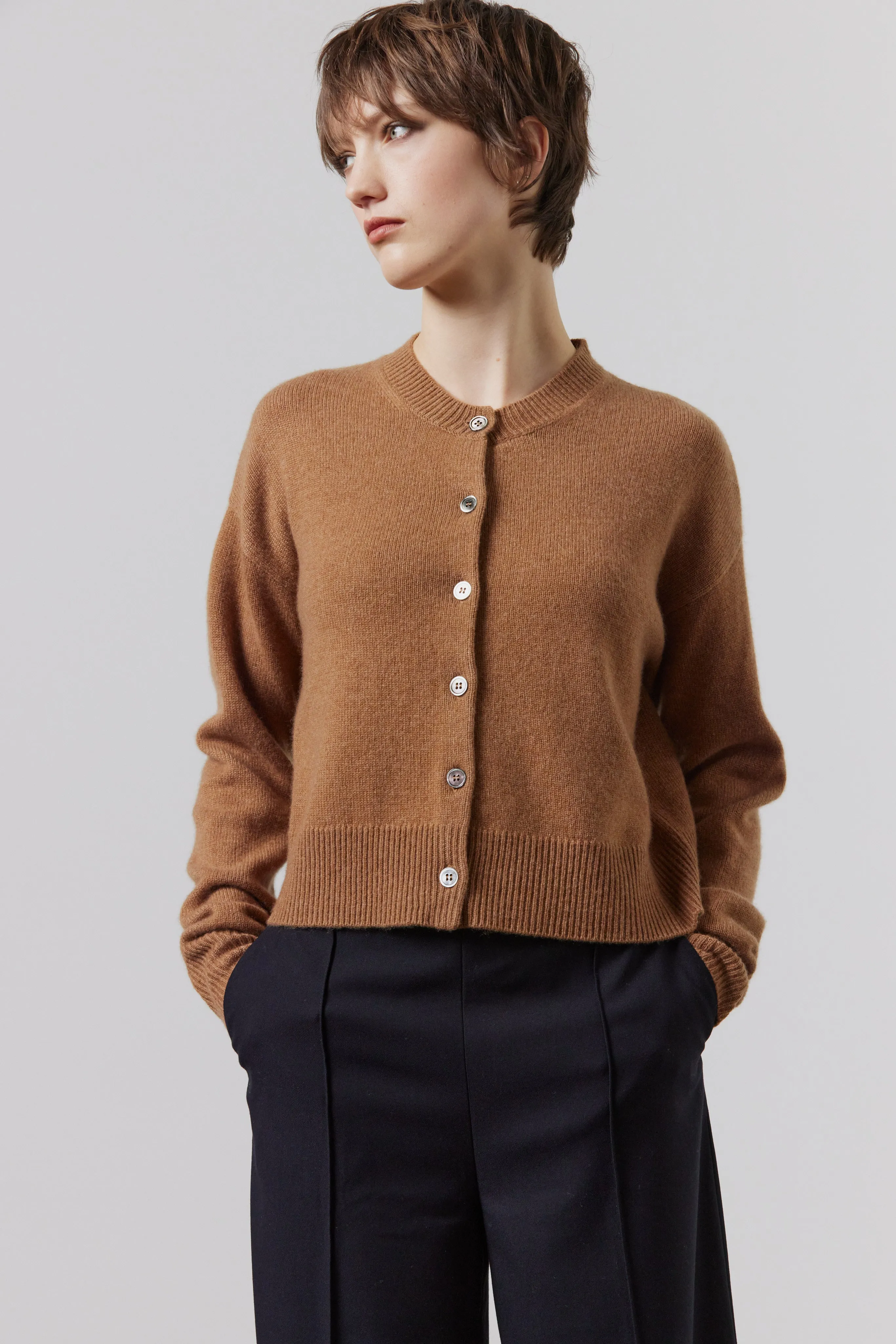 Boxy Cashmere Cardigan - Tan