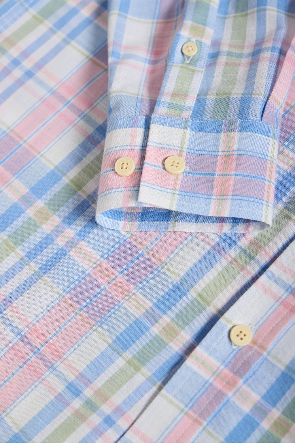 Camisa de cuadros en tonos azules y rosa con logo Polo Club