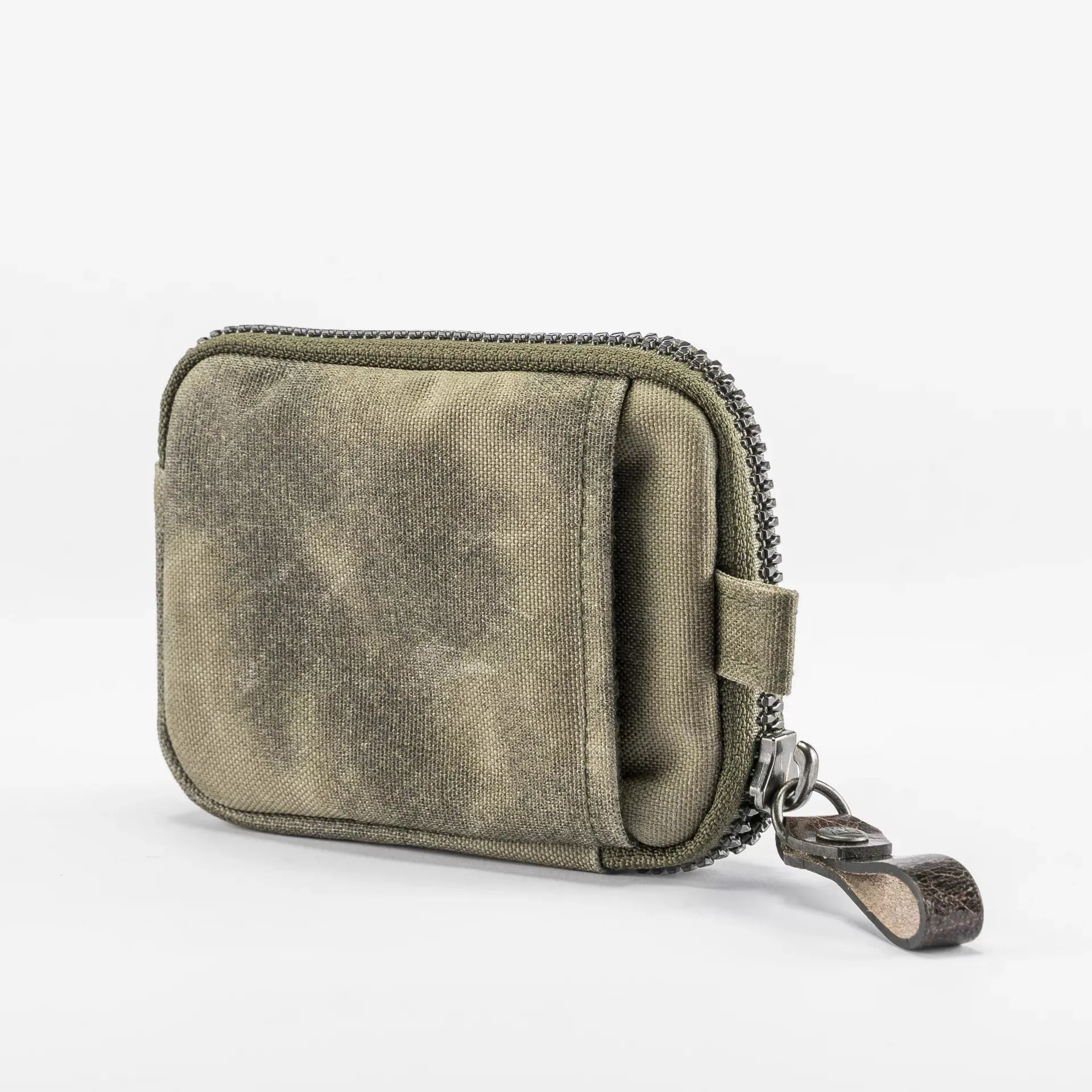 CORDURA® Nylon   Leather Essential Wallet