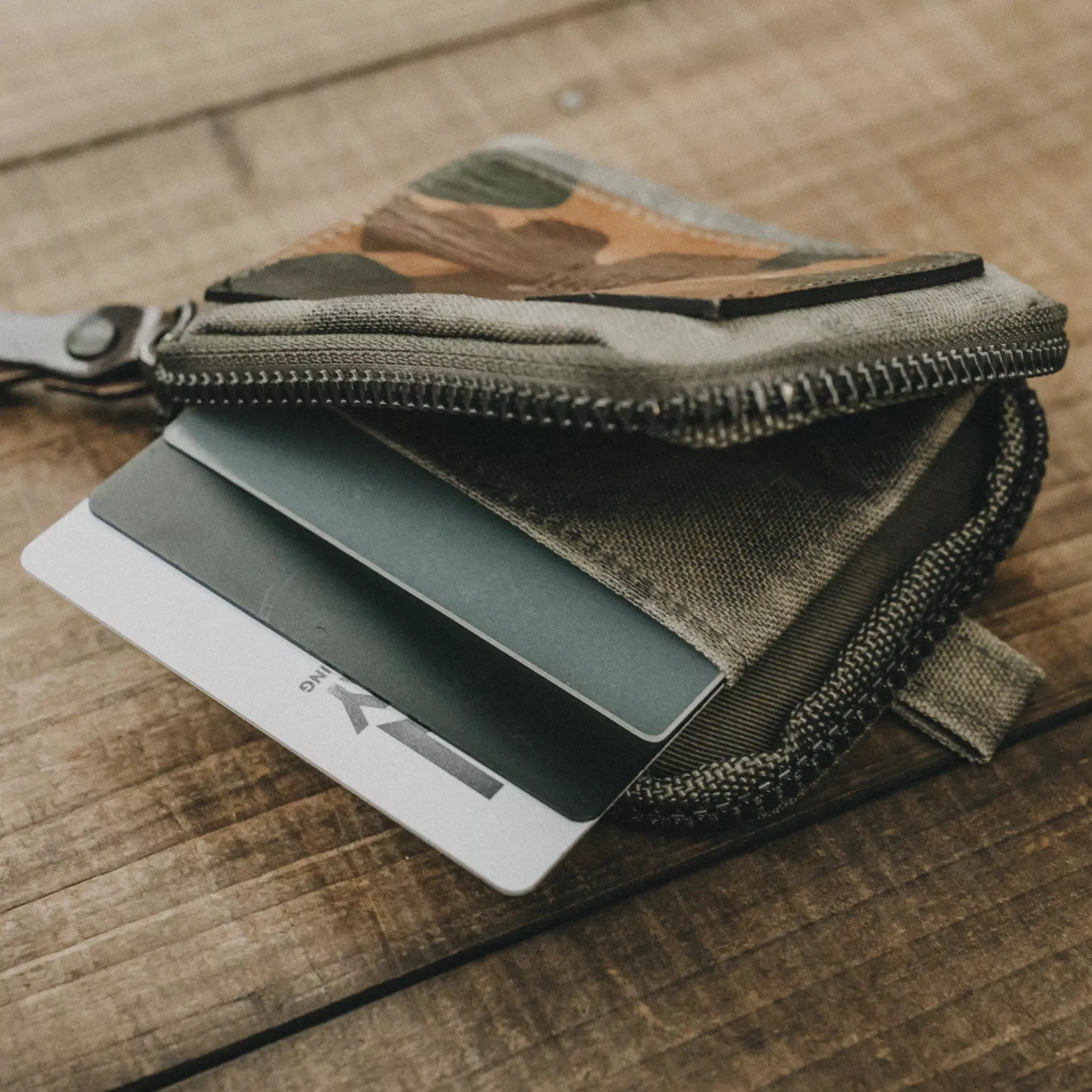 CORDURA® Nylon   Leather Essential Wallet