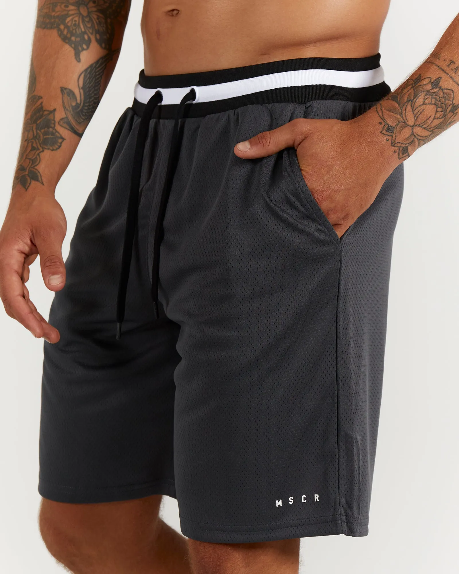 COURTSIDE SHORTS - CHARCOAL