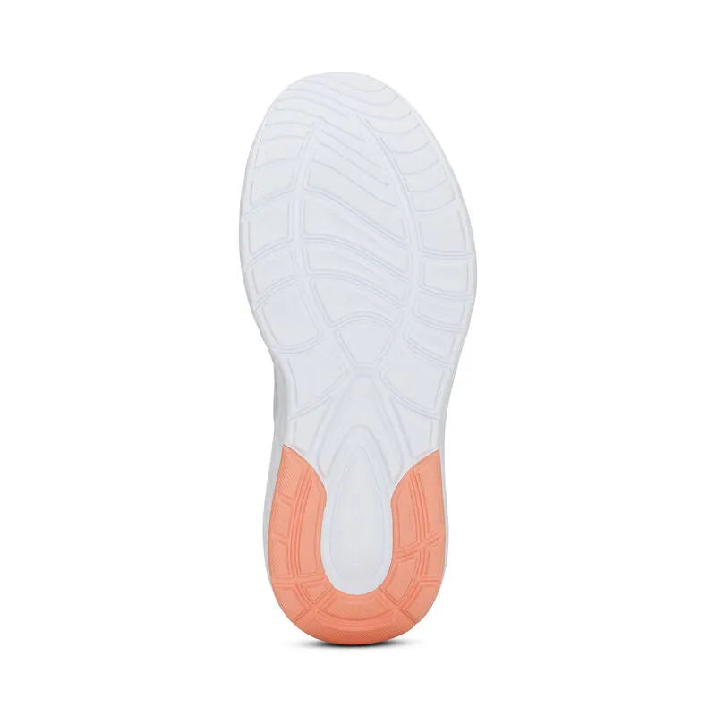 Danika Arch Support Sneaker in Light Grey