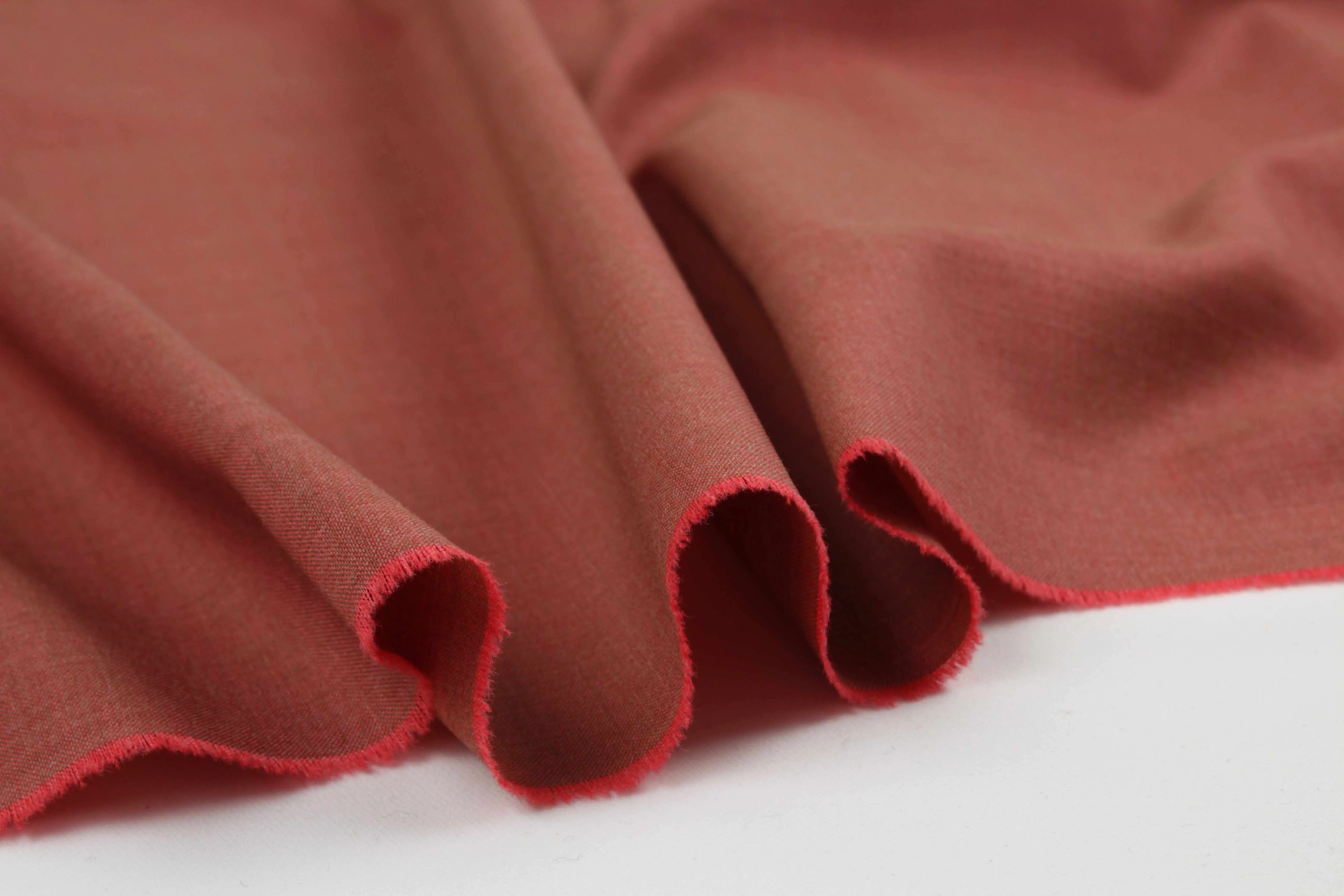 Extrafine 100% Wool Suiting Fabric - Red Melange (Remnant)