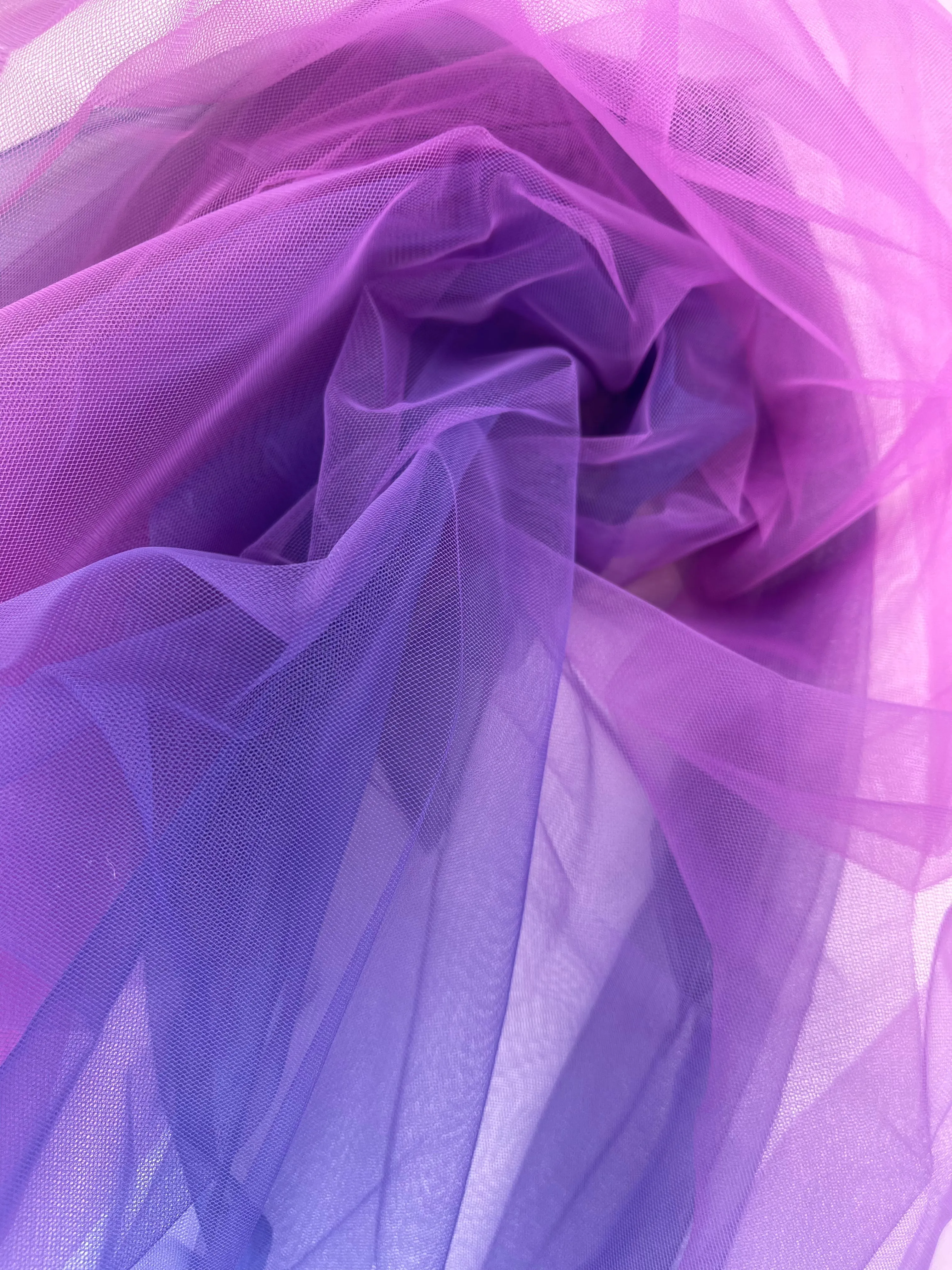 Gradient Soft Luxury Tulle / Mesh Fabric