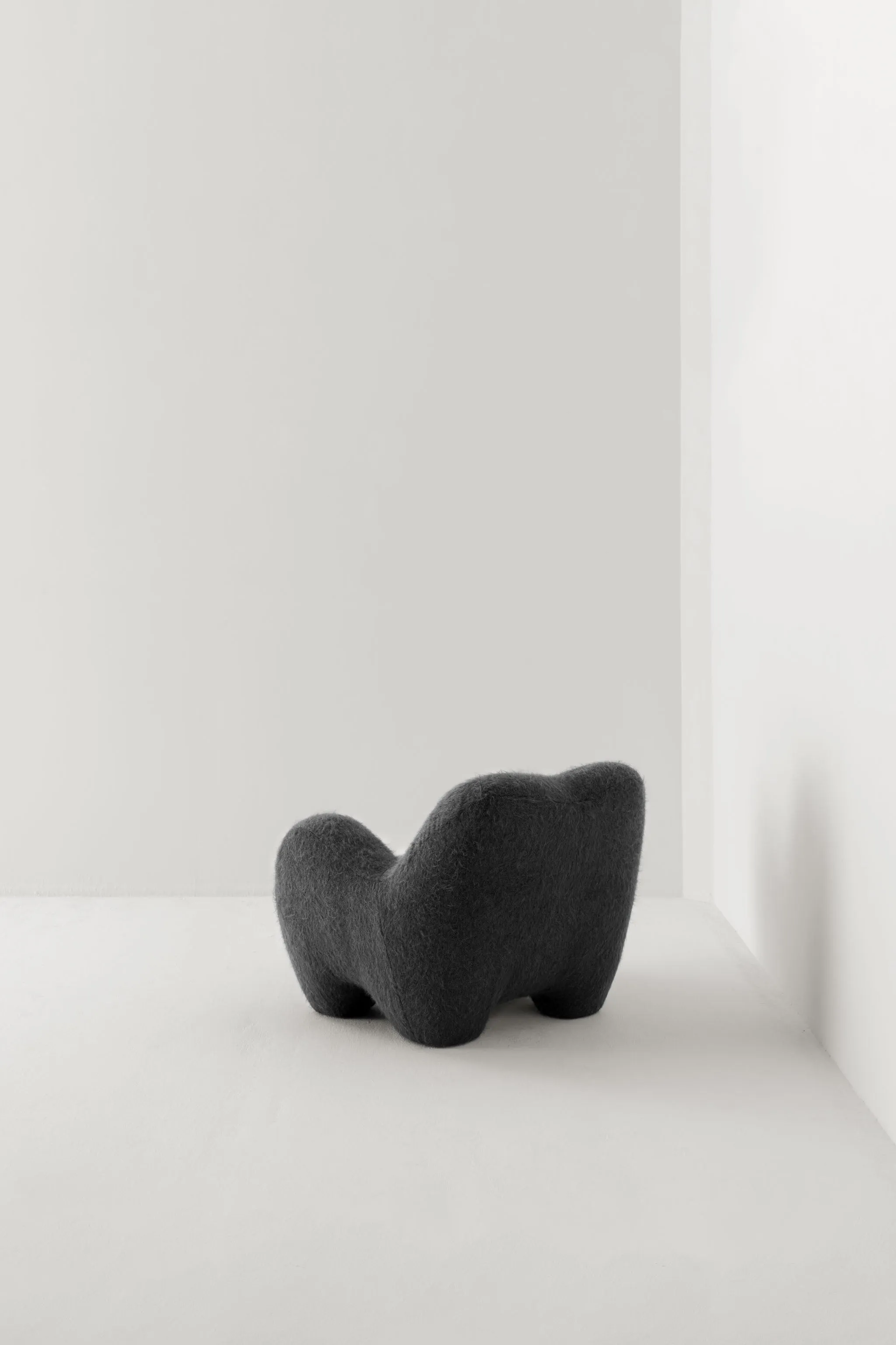 GUMMY ARMCHAIR / YETI BAGHEERA