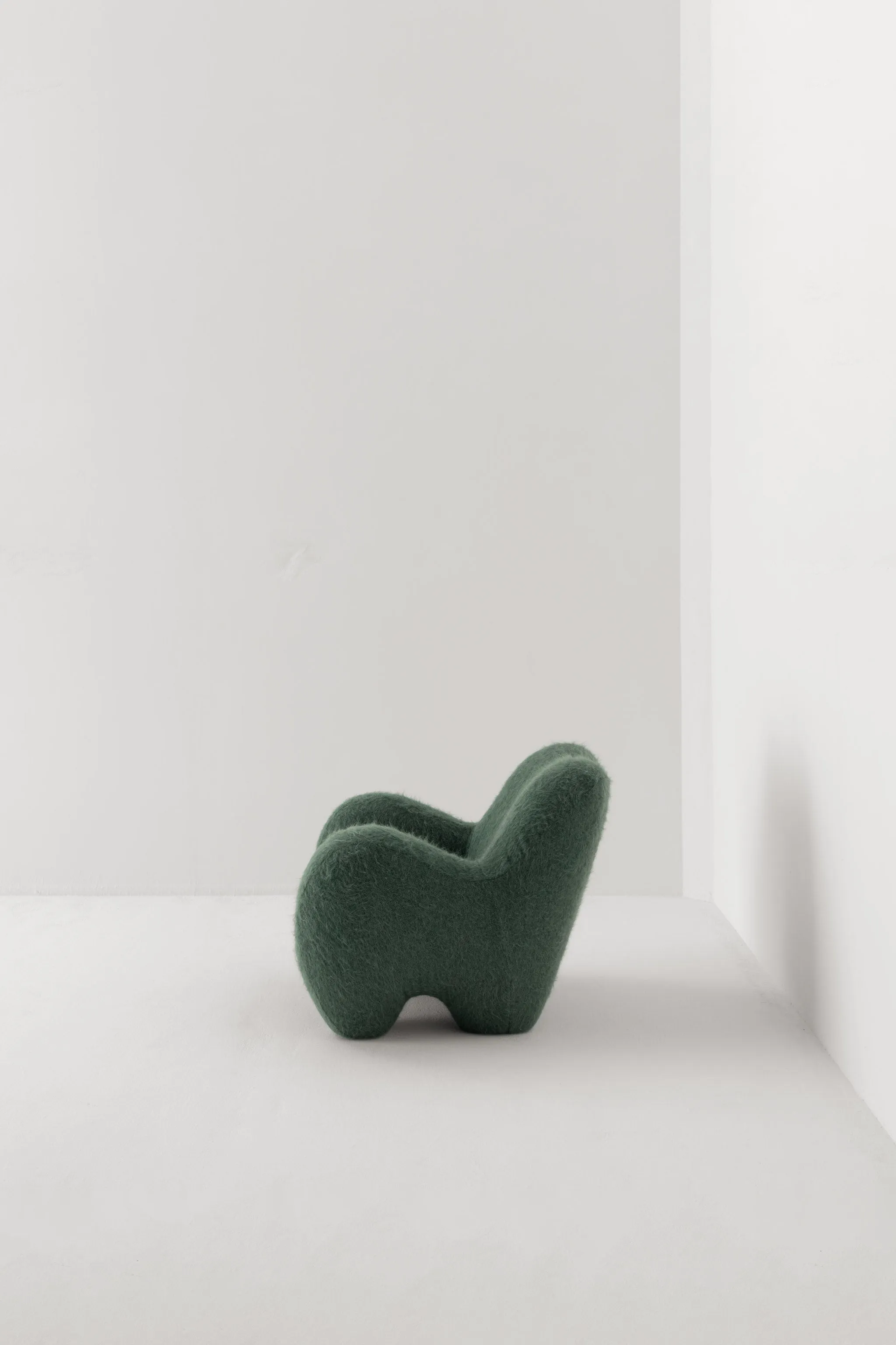 GUMMY ARMCHAIR / YETI GIBOULEE