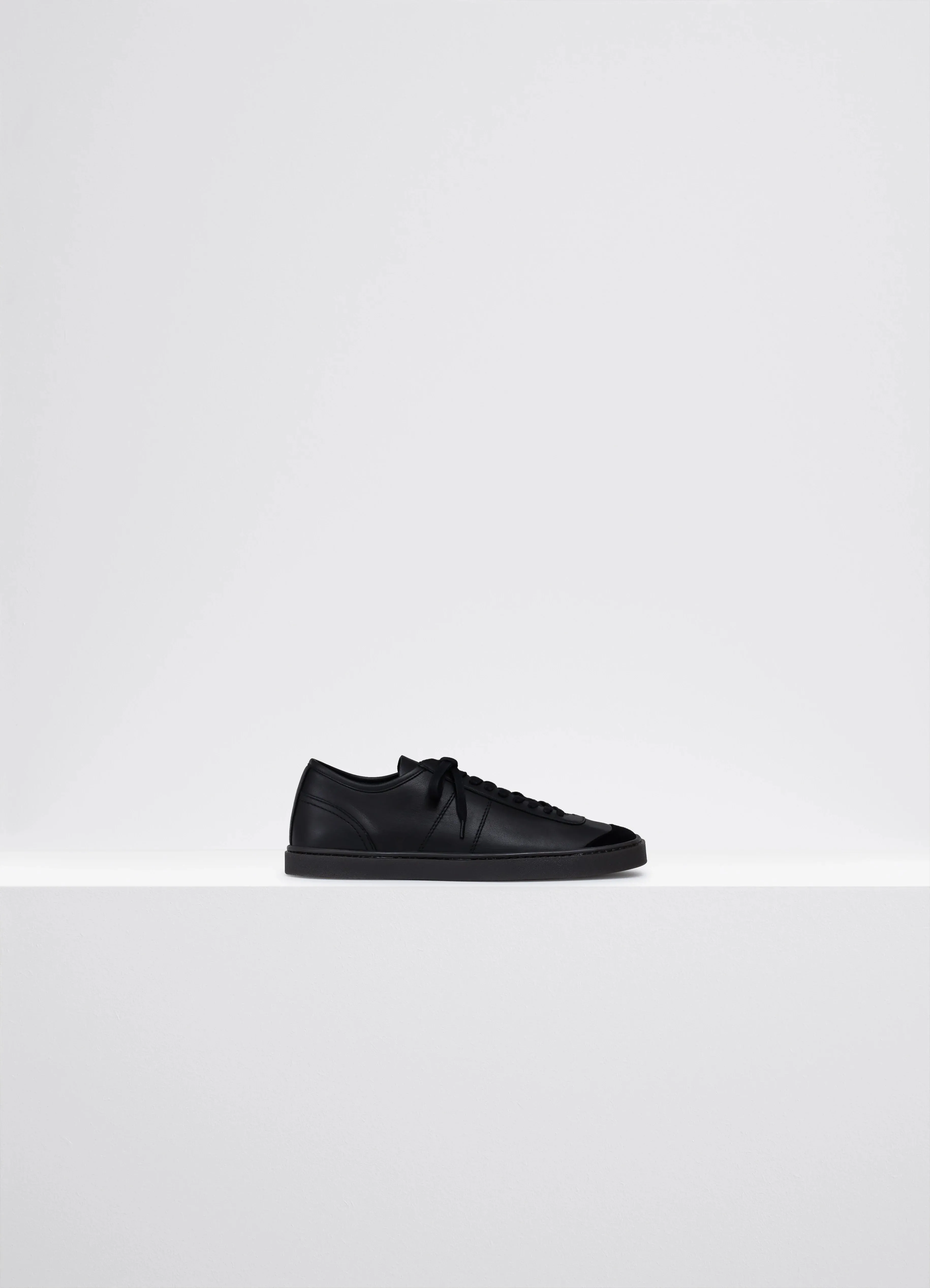 LINOLEUM BASIC LACED UP TRAINERS