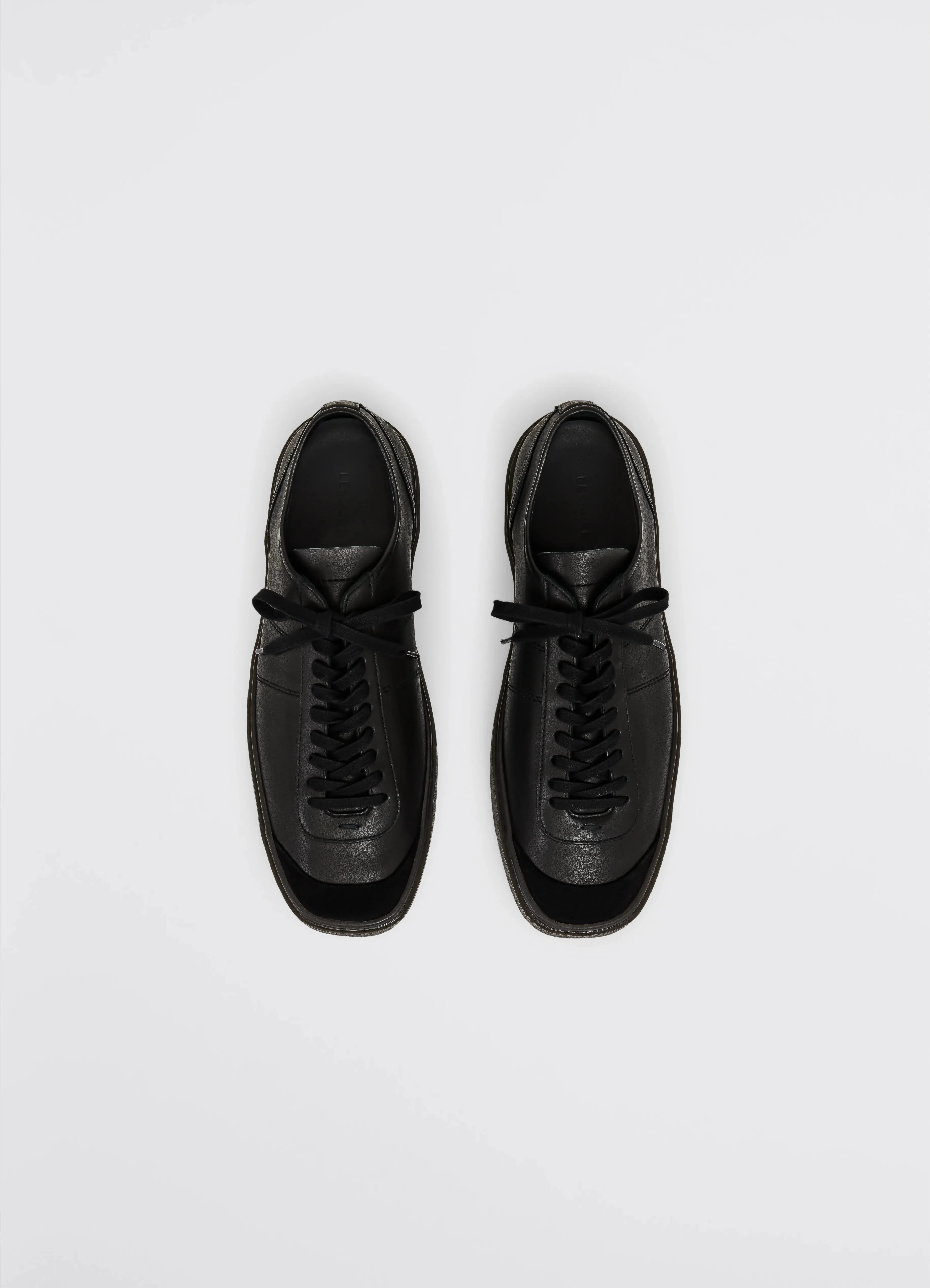 LINOLEUM BASIC LACED UP TRAINERS