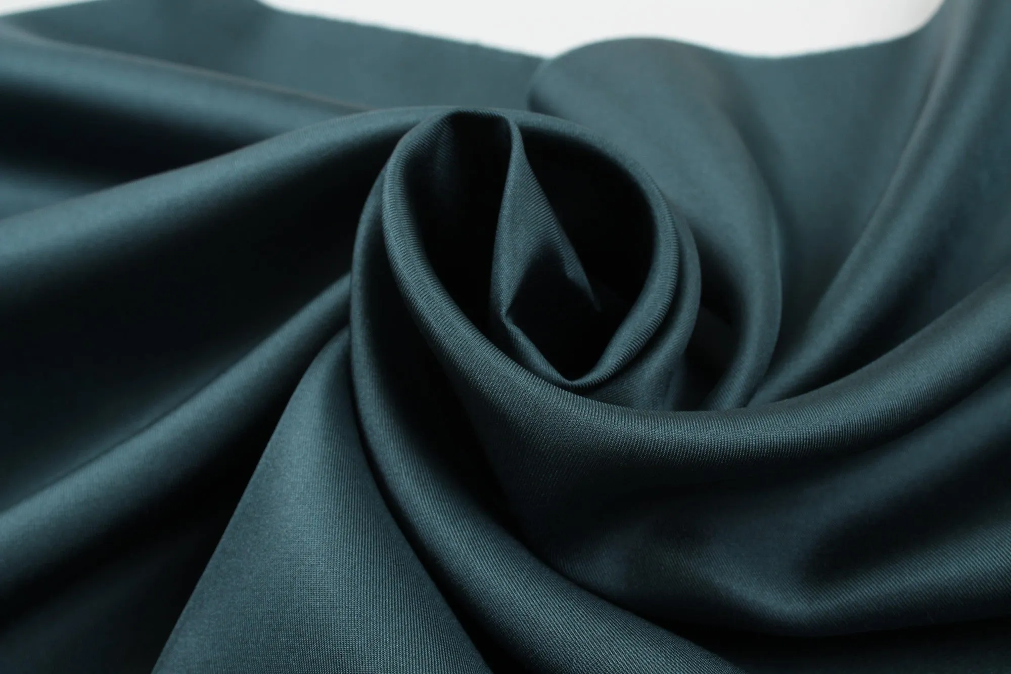 Luxury Silk Twill - Light-Weight - Green Blue Color