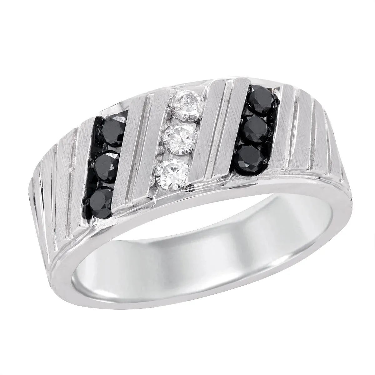 MEN'S WHITE GOLD RING WITH ROWS OF ROUND WHITE AND BLACK DIAMONDS, 1/2 CT TW