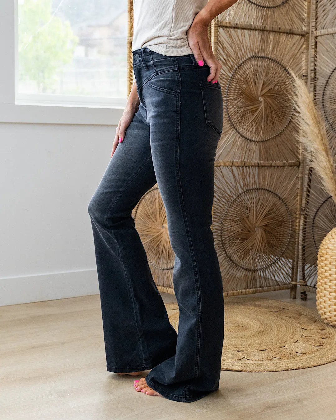 NEW! KanCan Willow Front Seam Flare Jeans - Black