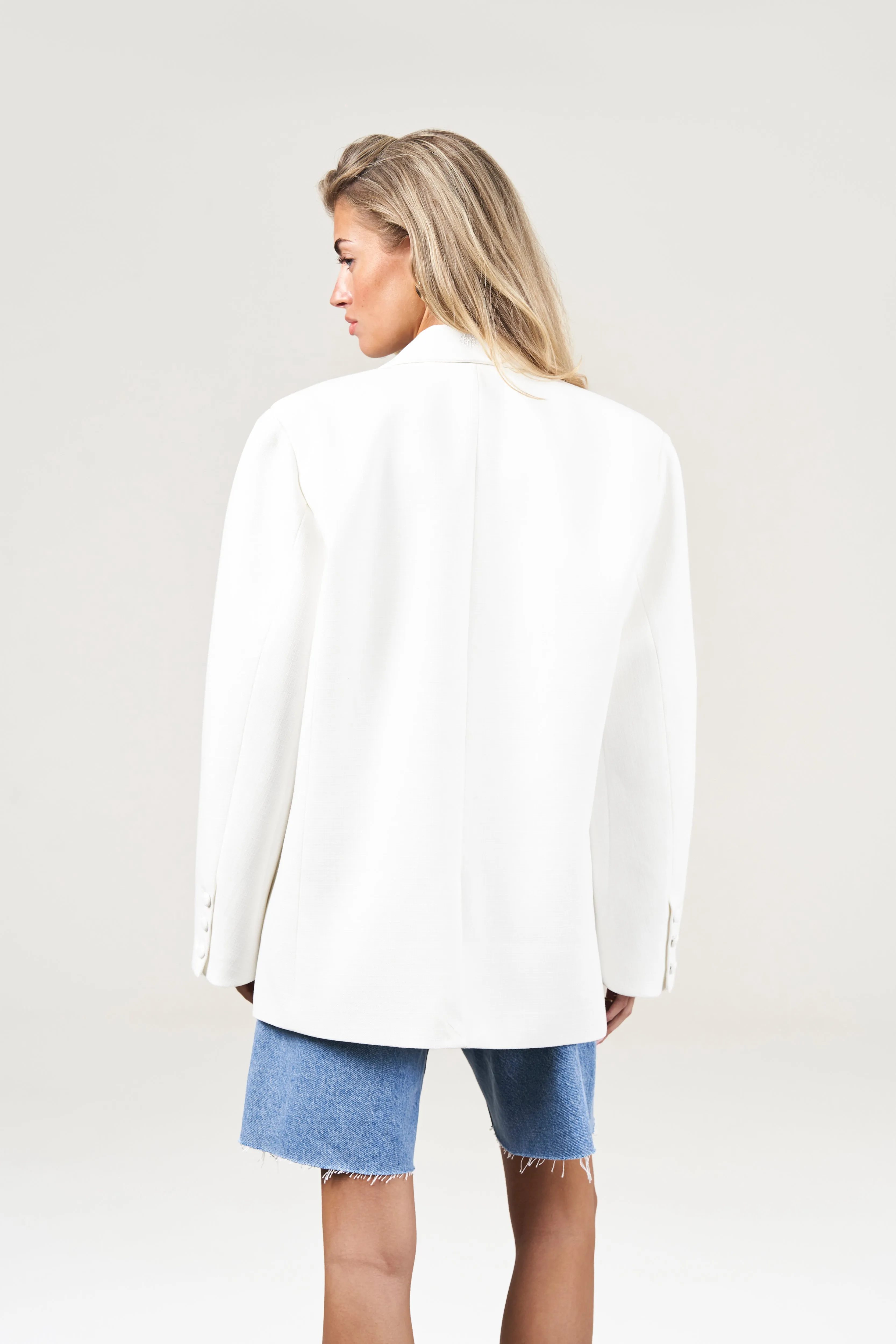 OVERSIZED TEXTURED TAILORED BLAZER - OFF WHITE