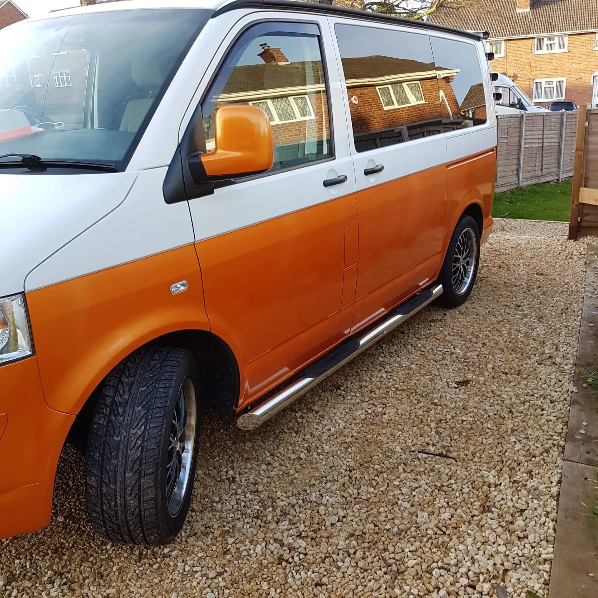 Stainless Steel Side Bars with Step Pads for Volkswagen Transporter T6 SWB