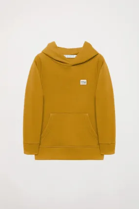 Sudadera orgánica de capucha y bolsillos ocre Neutrals kids con logo