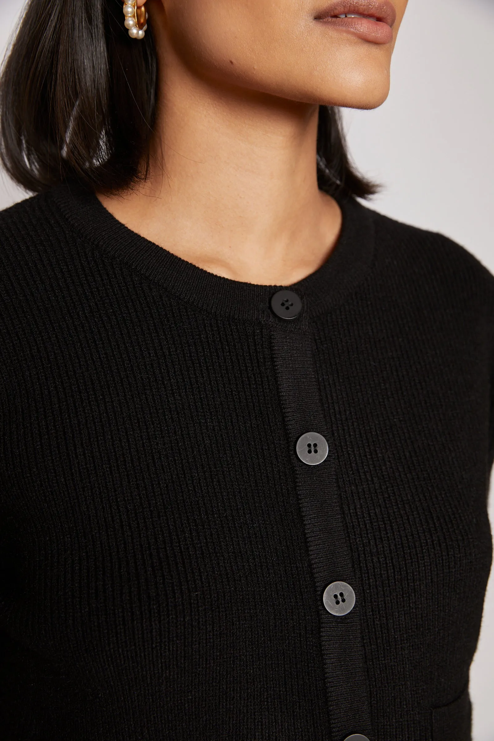 SUKI CARDIGAN BLACK