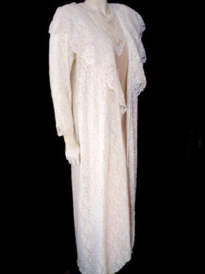 *VERY RARE VINTAGE CHRISTIAN DIOR "LE CONNAISSEUR" FROM NEIMAN MARCUS SILK & HEAVY LACE BRIDAL TROUSSEAU PEIGNOIR & NIGHTGOWN SET