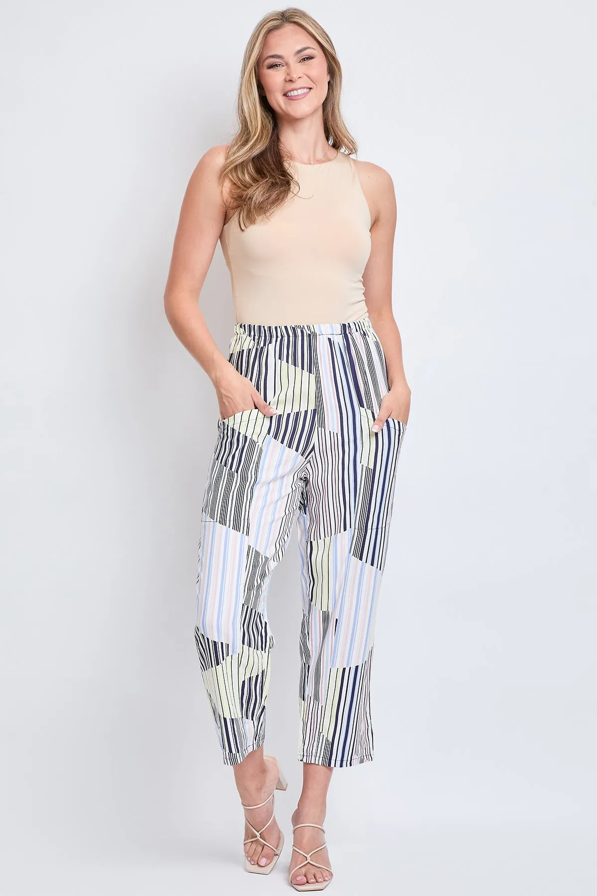 Women's Pull-On Relaxed High Rise Pant